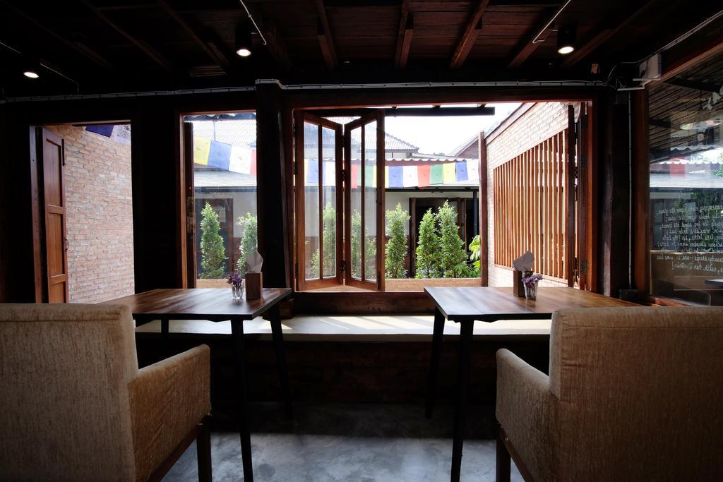 Monday Moon Apartment Chiang Mai Bagian luar foto