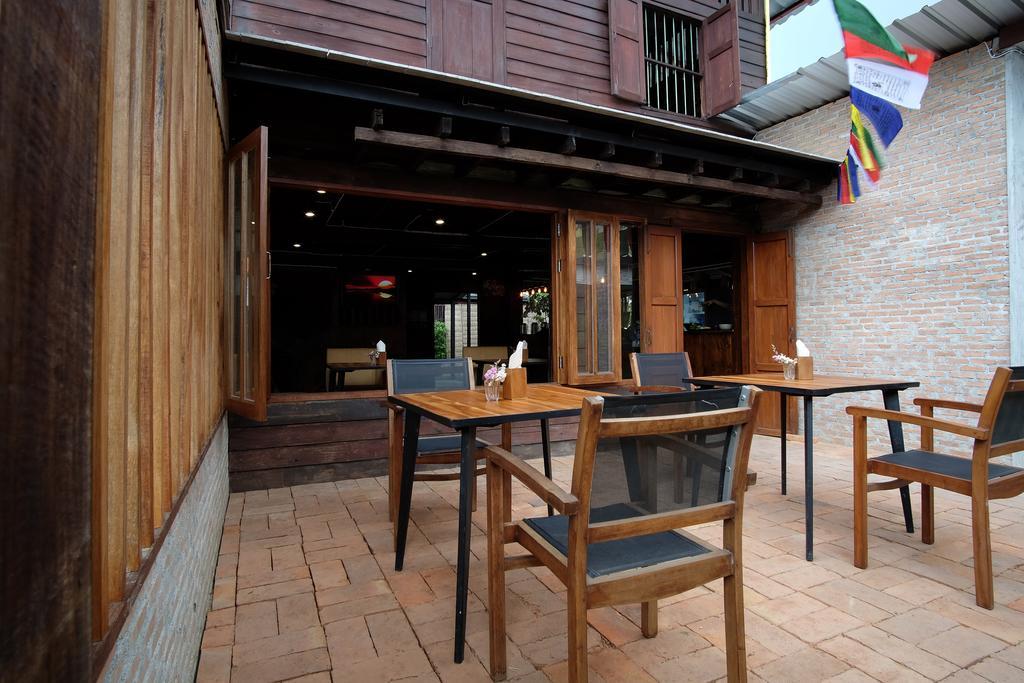 Monday Moon Apartment Chiang Mai Bagian luar foto